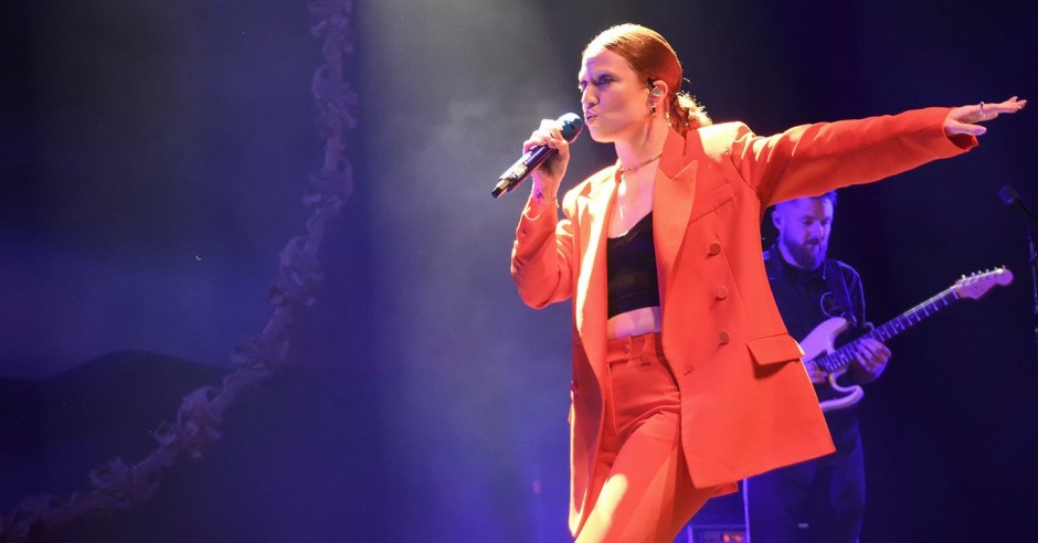 Festivalinfo review: Jess Glynne - 15/03 - TivoliVredenburg
