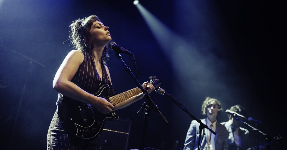 Bekijk de Angel Olsen - 25/05 - Tivoli Vredenburg foto's