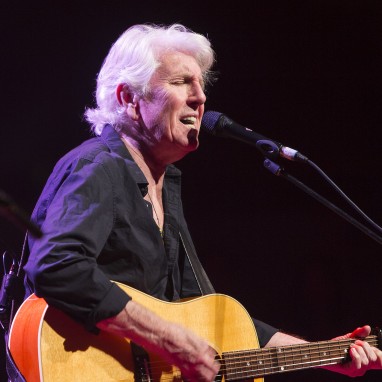 review: Graham Nash - 28/05 - TivoliVredenburg Graham Nash