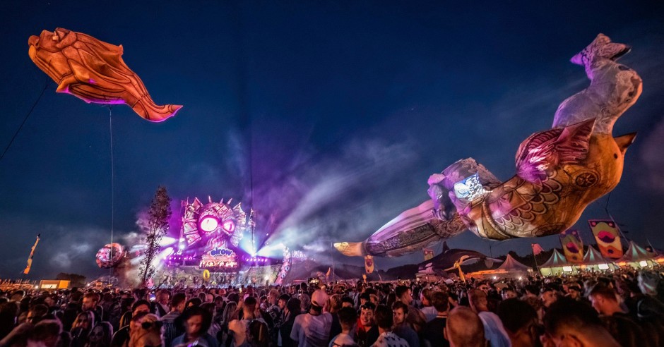 Festivalinfo review: Elrow Town Festival 2022