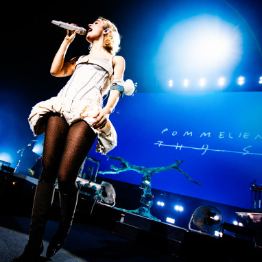 review: Pommelien Thijs - 27/02 - AFAS Live Pommelien Thijs