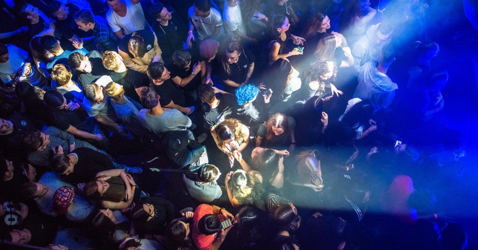 Festivalinfo review: Sevn Alias - 02/12 - Nieuwe Nor