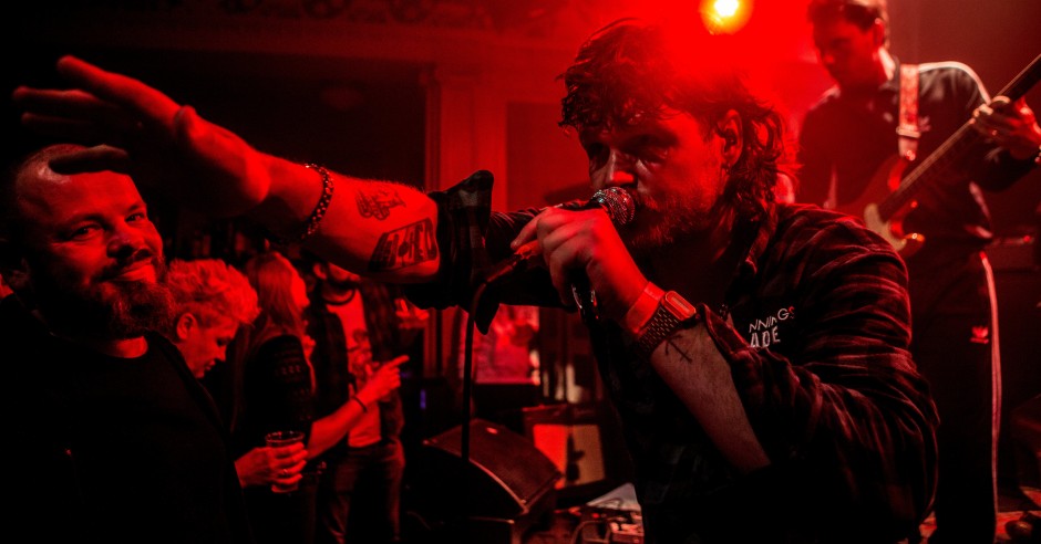 Festivalinfo review: The Grand East - 23/03 - Luxor Live
