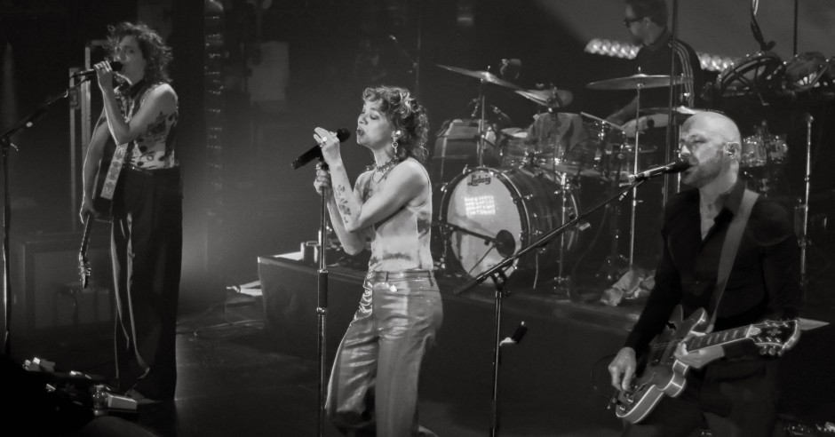 Festivalinfo review: Krezip - 20/04 - Melkweg