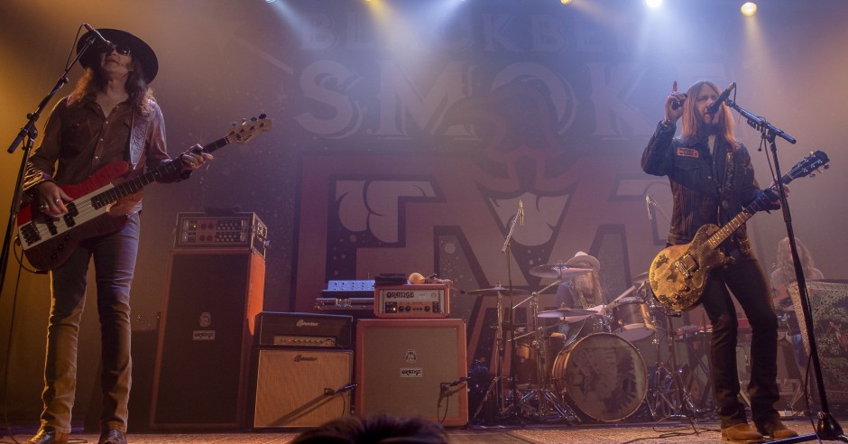 Bekijk de Blackberry Smoke - 22/03 - Melkweg foto's