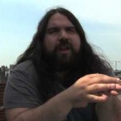 Video: The Magic Numbers wil luisteraar bij strot grijpen