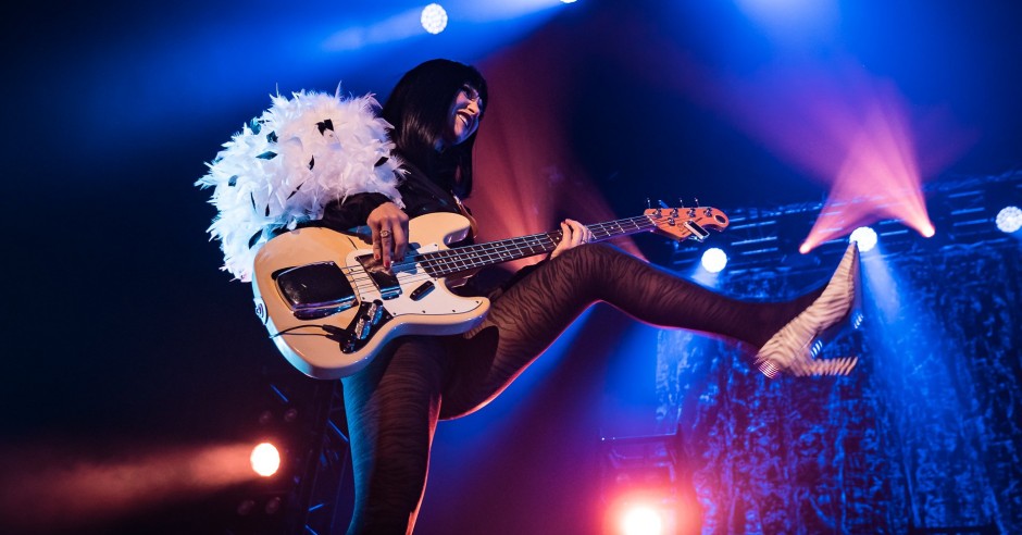 Festivalinfo review: Khruangbin - 12/04 - AFAS Live