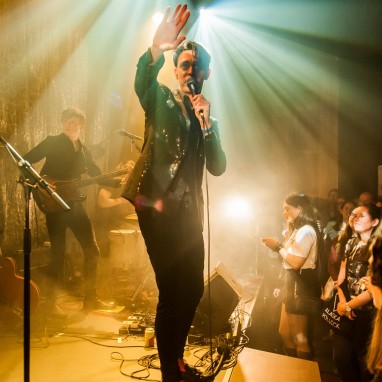 review: Orange Skyline - 16/12 - Mezz Orange Skyline
