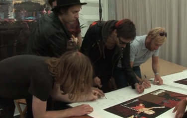 Video: Backstage bij Kensington op Lowlands