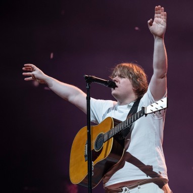 review: Lewis Capaldi - 25/02 - Ziggo Dome Lewis Capaldi