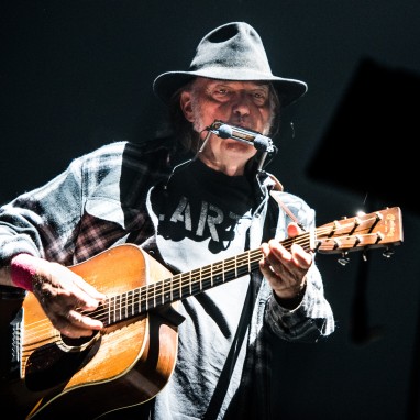 review: Neil Young - 09/07 - Ziggo Dome Neil Young