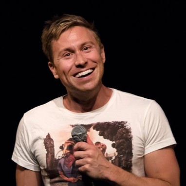 review: Russell Howard - 17/06 - Oude Luxor Theater Russell Howard