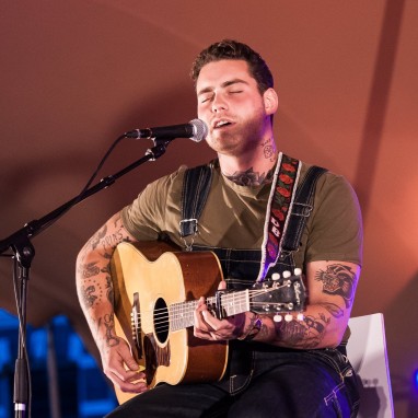 review: Douwe Bob - 10/09 - Dordrechts museum Douwe Bob