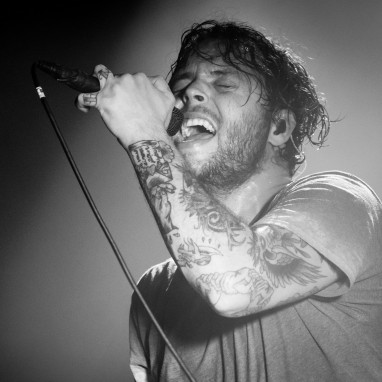 review: Stick to your Guns - 2/12 - Melkweg Stick to your Guns