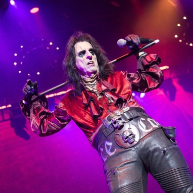 review: Alice Cooper - 02/10 - 013 Alice Cooper