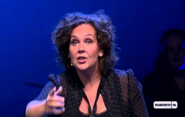 Video: Sara Kroos - Schoolplein