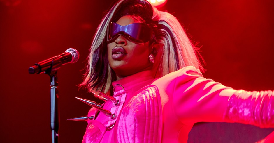 Festivalinfo review: Shea Couleé - 23/04 - Melkweg