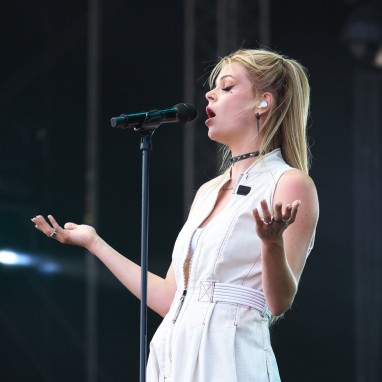review: Concert at Sea 2022 Davina Michelle
