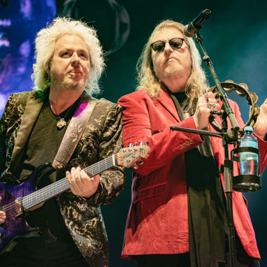 review: Toto - 08/02 - Gelredome Toto