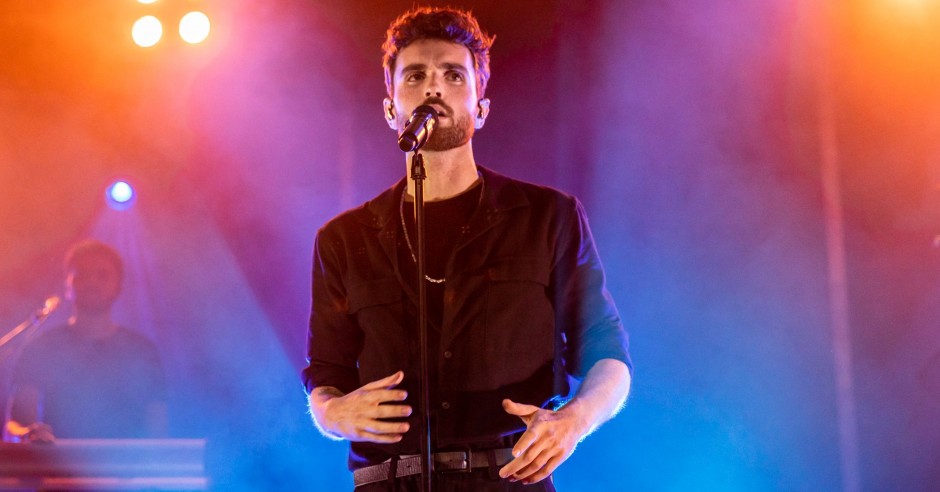 Bekijk de Duncan Laurence - 11/10 - Maassilo foto's