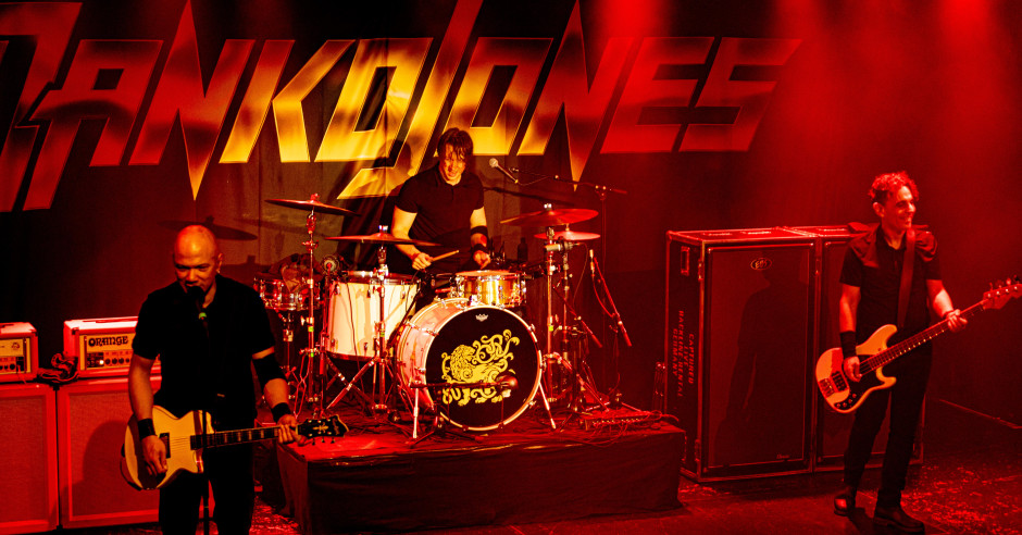 Festivalinfo review: Danko Jones - 28/11 - Melkweg
