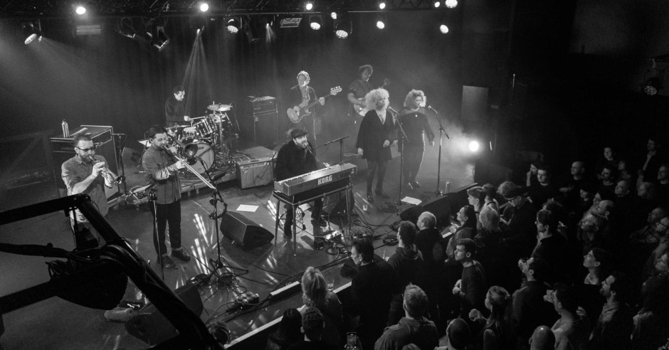 Festivalinfo review: Kelly Finnigan & The Atonements - 05/02 - Tolhuistuin