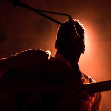 review: Jake Isaac - 22/12 - Paradiso 