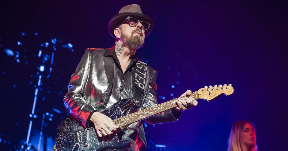 Bekijk de Eurythmics Songbook Featuring Dave Stewart - 28/11 - TivoliVredenburg foto's
