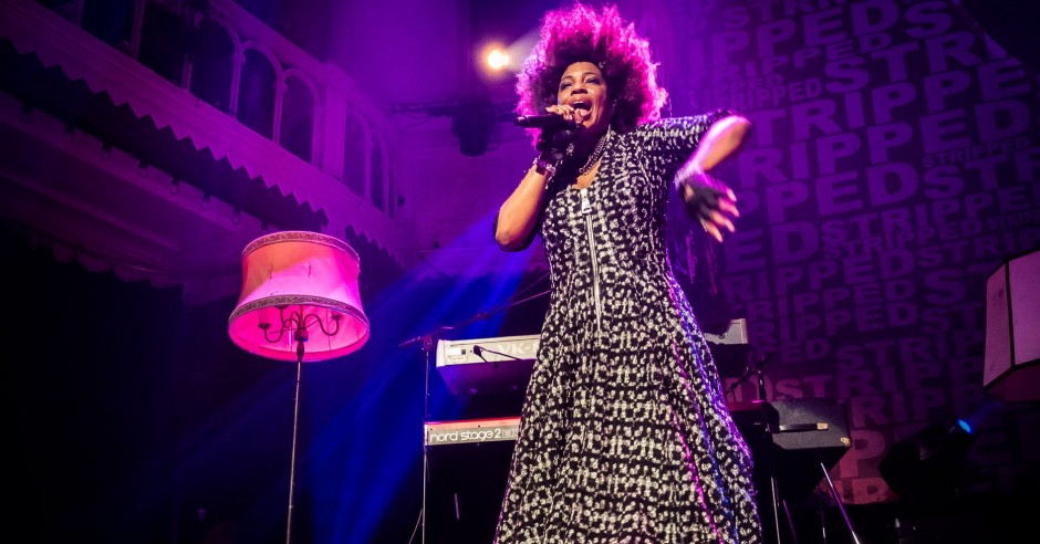 Bekijk de Macy Gray - 23/03 - Paradiso foto's