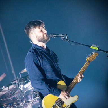 review: White Lies - 27/11 - TivoliVredenburg White Lies