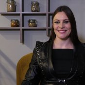 Video: Floor Jansen was 'doodsbang' voor haar solo tour