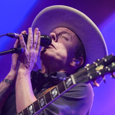 review: Kiefer Sutherland - 16/06 - 013 Kiefer Sutherland