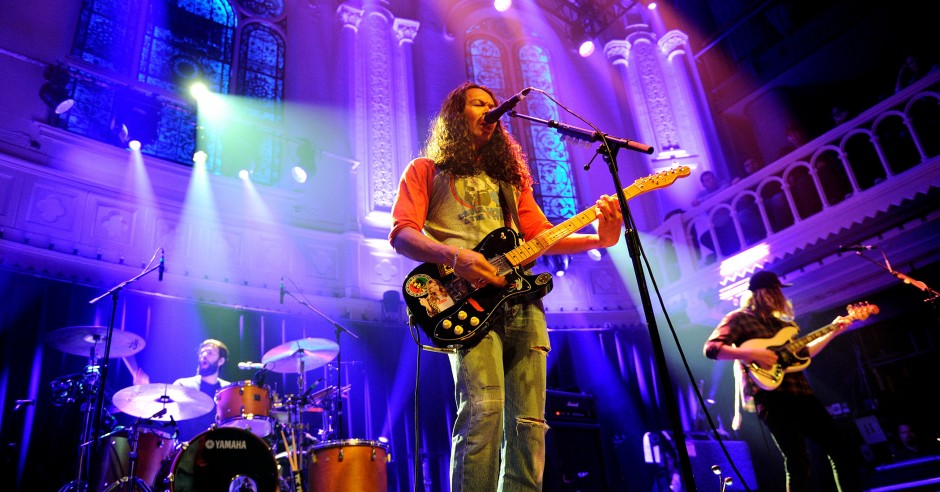 Bekijk de The Temper Trap - 14/12 - Paradiso foto's
