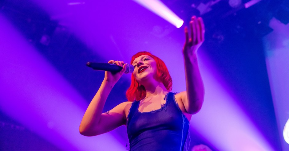 Festivalinfo review: Sophie and the Giants - 08/12 - Melkweg