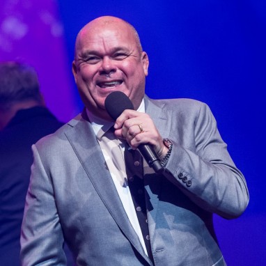 review: Benefietconcert 'Mag Ik Dan Bij Jou' - 26/11 - TivoliVredenburg Paul de Leeuw
