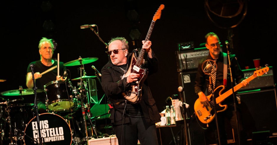 Festivalinfo review: Elvis Costello -28/06 - Carré