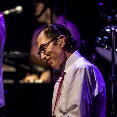 review: Sparks - 09/06 - TivoliVredenburg Sparks