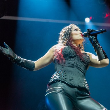 review: Stratovarius / Tarja - 07/10 - TivoliVredenburg Tarja