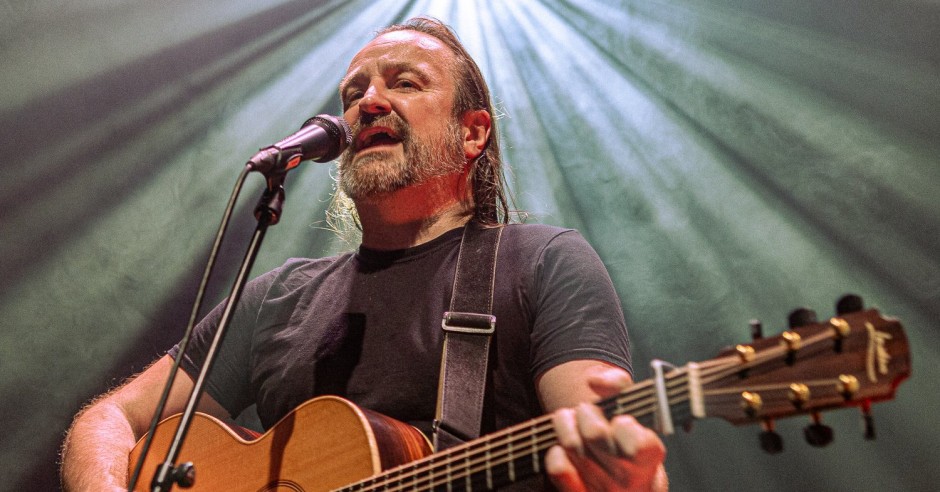 Festivalinfo review: Damian Wilson - 07/05 - Hedon