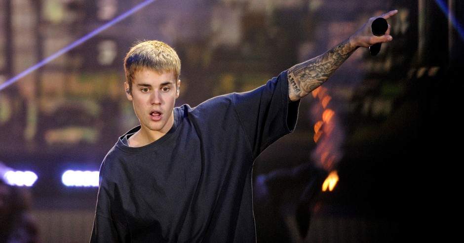 Festivalinfo review: Justin Bieber - 08/10 - GelreDome