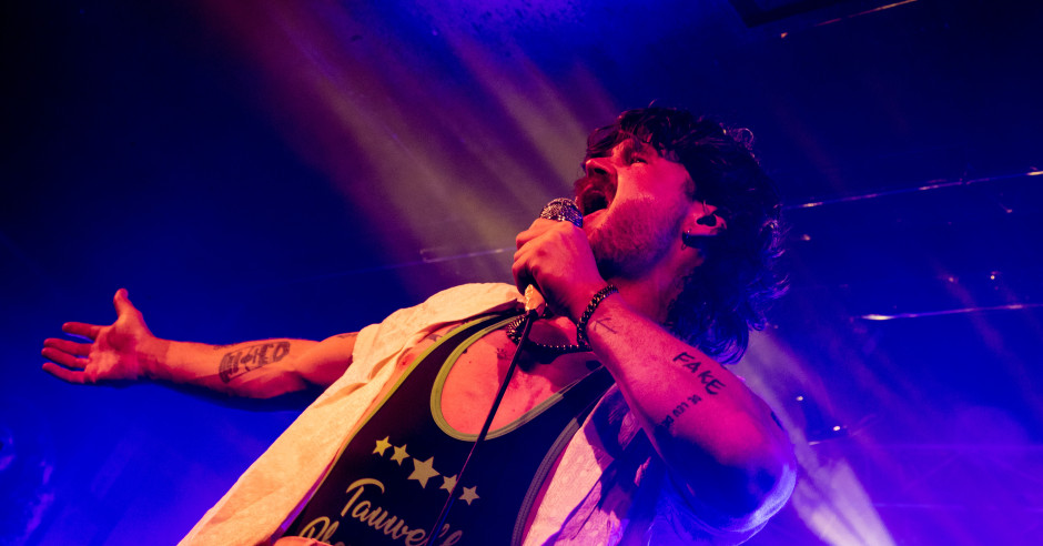 Festivalinfo review: The Grand East - 24/05 De Lantaarn