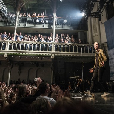 review: Tom Chaplin - 15/03 - Paradiso Tom Chaplin