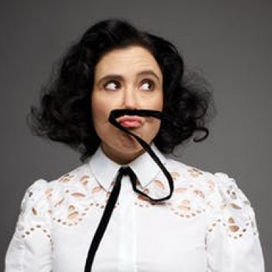 Alex borstein