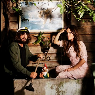 Angus & Julia Stone groot