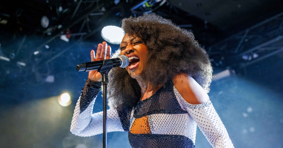 Festivalinfo review: Beverley Knight - 02/10 - Tolhuistuin