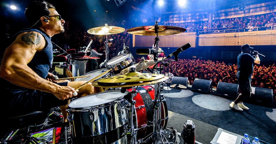 Bekijk de Prophets of Rage - 19/8 - TivoliVredenburg foto's