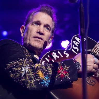 review: Chris Isaak - 3/11 - 013 Chris Isaak