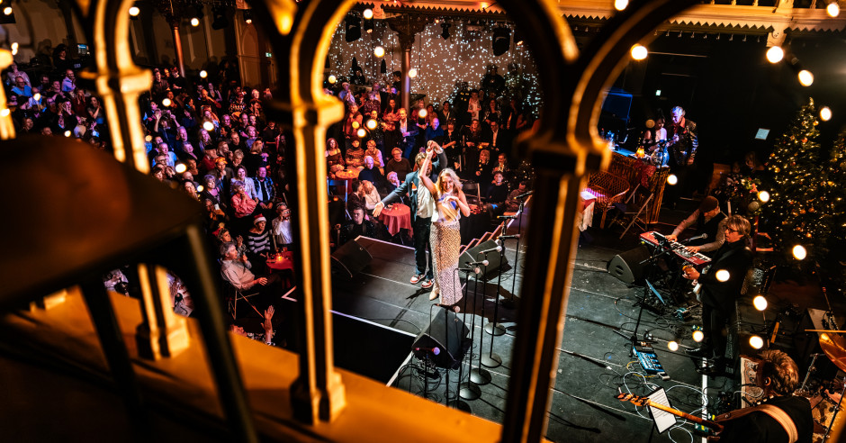 Festivalinfo review: De Grote Zeppos Kerst Show - 24/12 - Paradiso