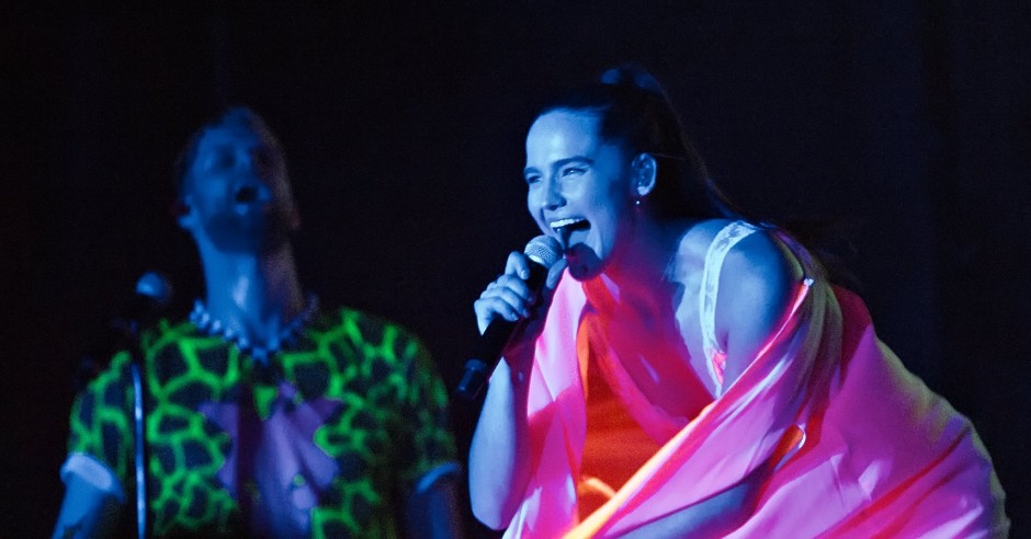 Bekijk de Sofi Tukker - 27/11 - Maassilo foto's