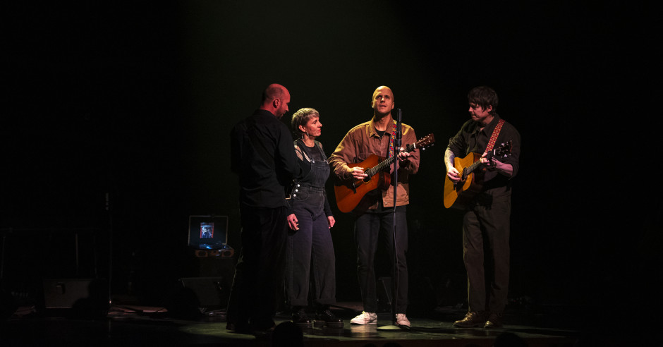Festivalinfo review: Milow - Boy Made Out Of Stars - 09/04 - Parkstad Limburg Theaters